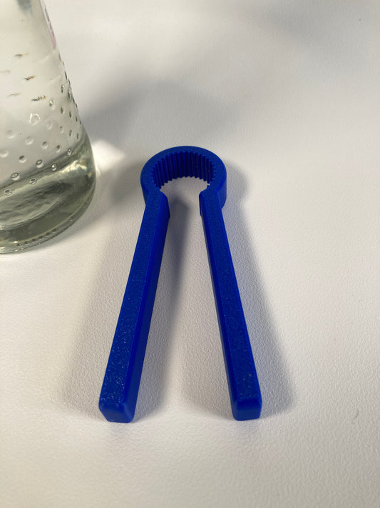 Flaschenöffner Fizz – Schluss mit mühsamem Aufdrehen von Wasserflaschen!